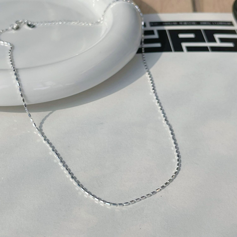 Shiny Sterling Silver Necklace with Geometric Beads Choker Delicate Collarbone Chain for Women Fashion Jewellery