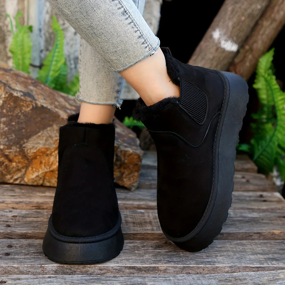 New Suede Fur Winter Women Short Plush Snow Boots Chelsea Ankle Boots Casual Shoes Flats Platform Ladies Shoes
