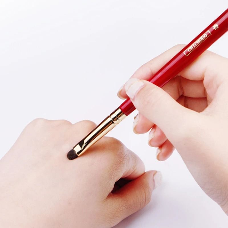 CHICHODO Luxury Eyeliner Brush Red Rose Series 005 Natural Pony Hair Professional Eye Makeup Tool