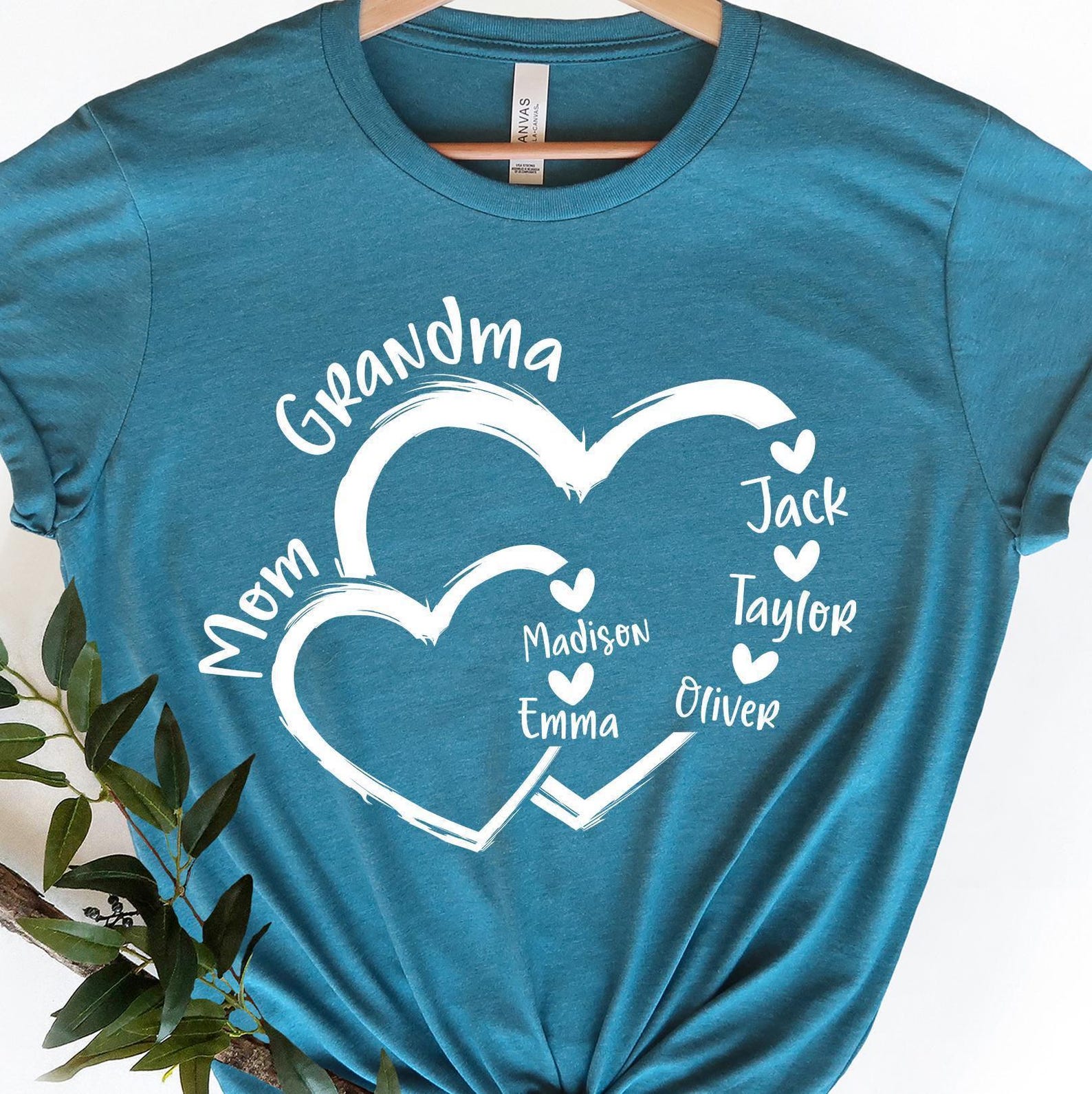 Custom Mom Grandma Heart Shirt, Personalized New Grandma T-Shirt, Grandma With Kid Names, Mother's Day Gift, Mama and Gr