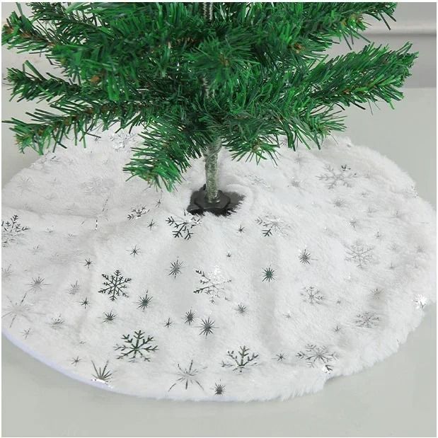 15-Inch White Faux Fur Christmas Tree Skirt | Premium Sequin Round Xmas Mat & Holiday Party Infrastructure