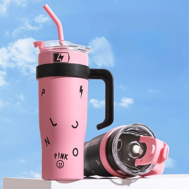 Stainless Steel Vacuum Insulated Water Cup, Large Capacity Insulated Bottle for Travel, Car, and Picnic