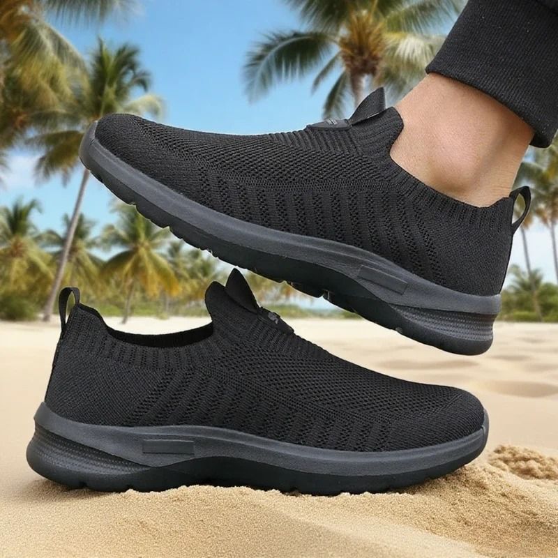 Lightweight Mens Outdoor Walking Casual Sneaker Slip On