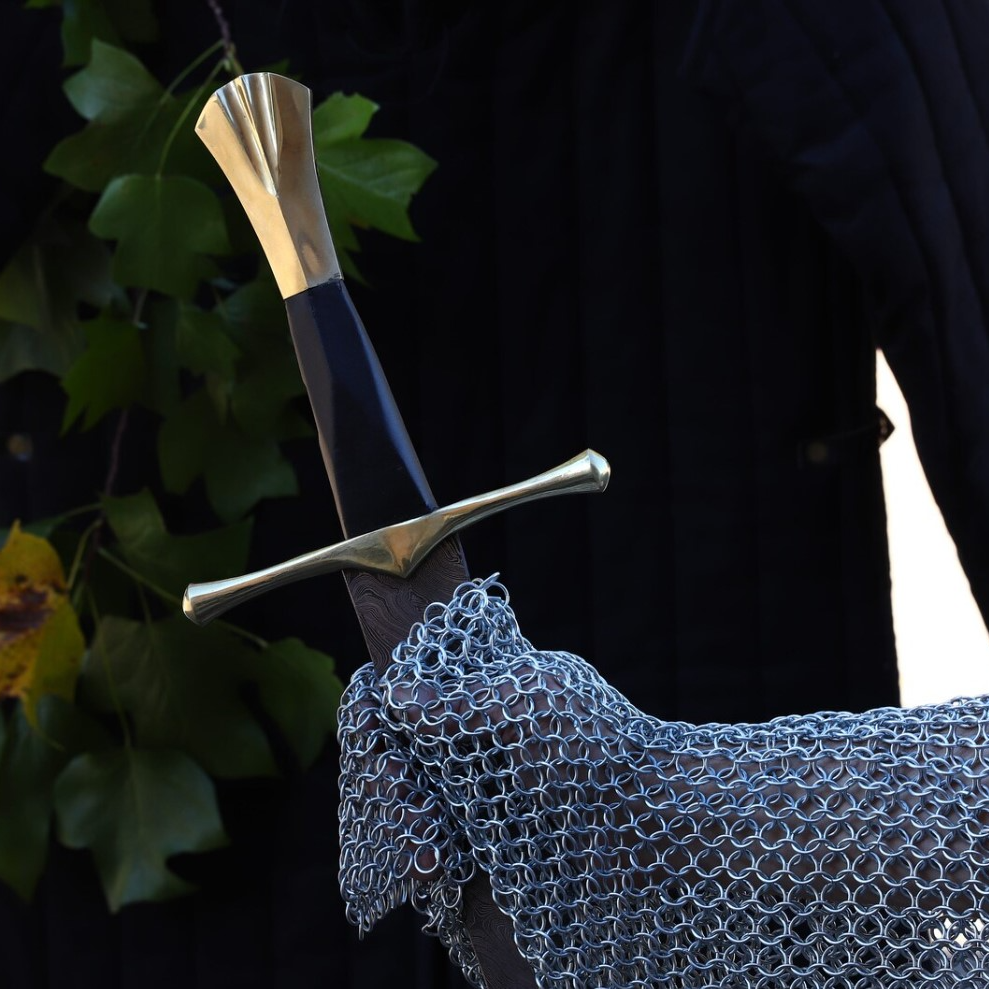 New Horizons Collectible Templar-Style Sword Hand Forged Damascus Steel