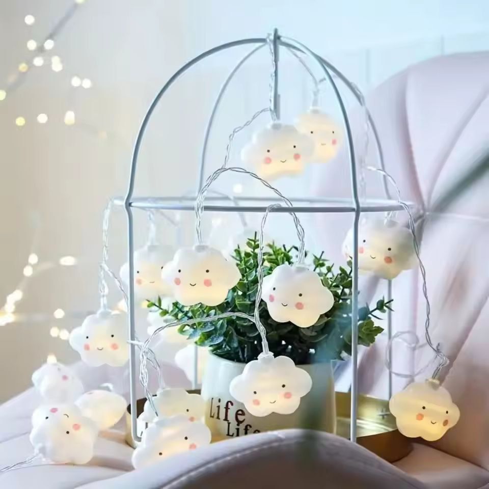 CozyStar Battery-Powered Star LED String Lights
