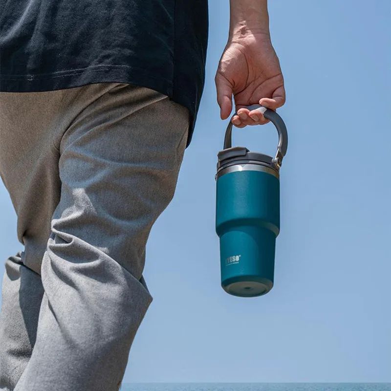 Vacuum Flask Car Water Bottle, 304 Stainless Steel Coffee Cup with Leak-Proof Lid, Handle & Non-Slip Base