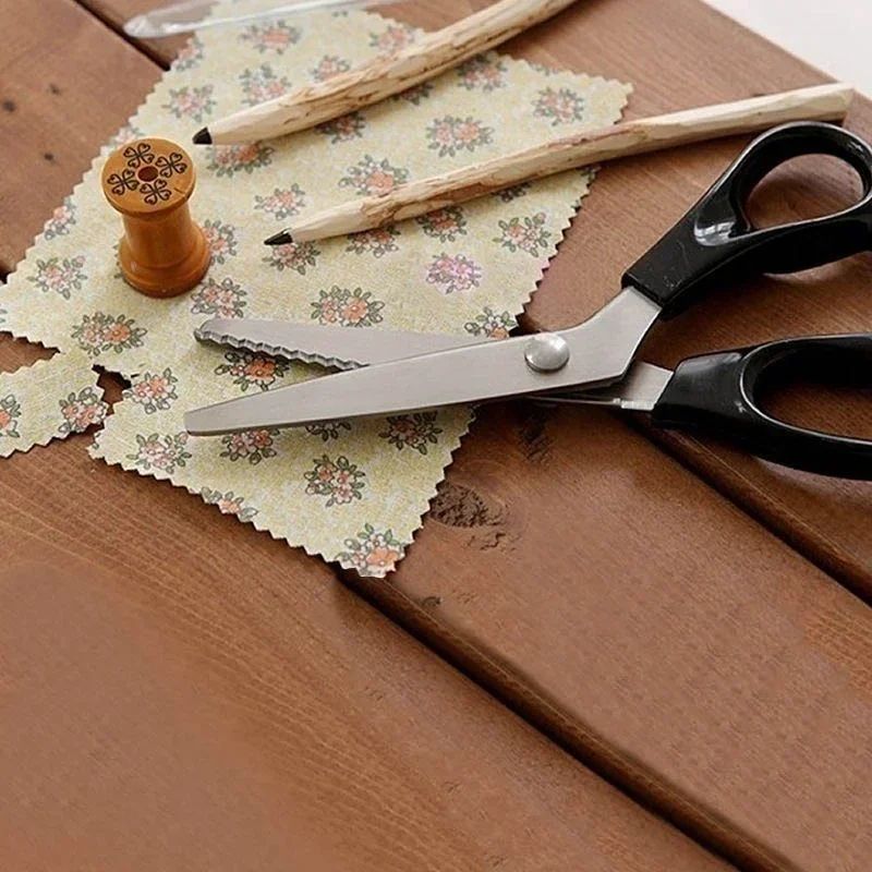 Precision Wave Tailor Scissors – Stainless Steel pinking shears for Sewing & Dressmaking