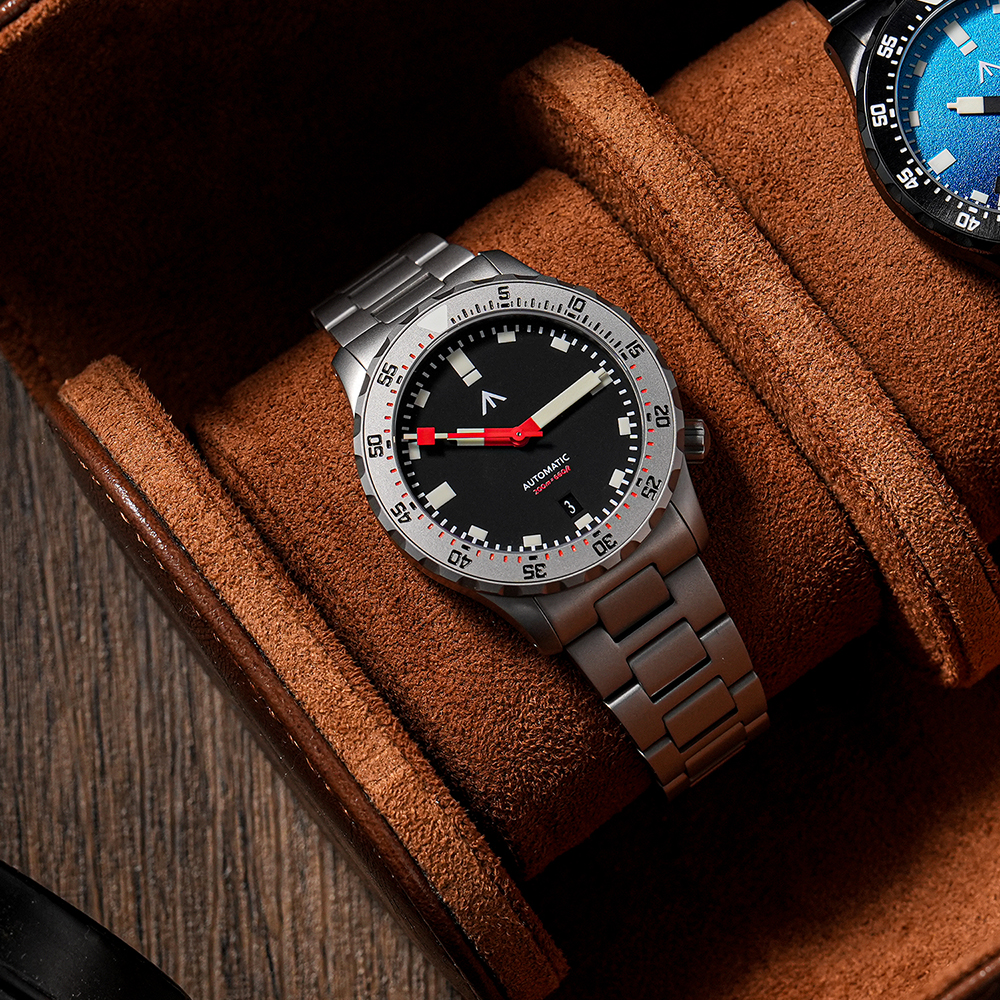 Luxury Automatic Mechanical Watch with Sapphire PVD Waterproof Design, Luminous Dial