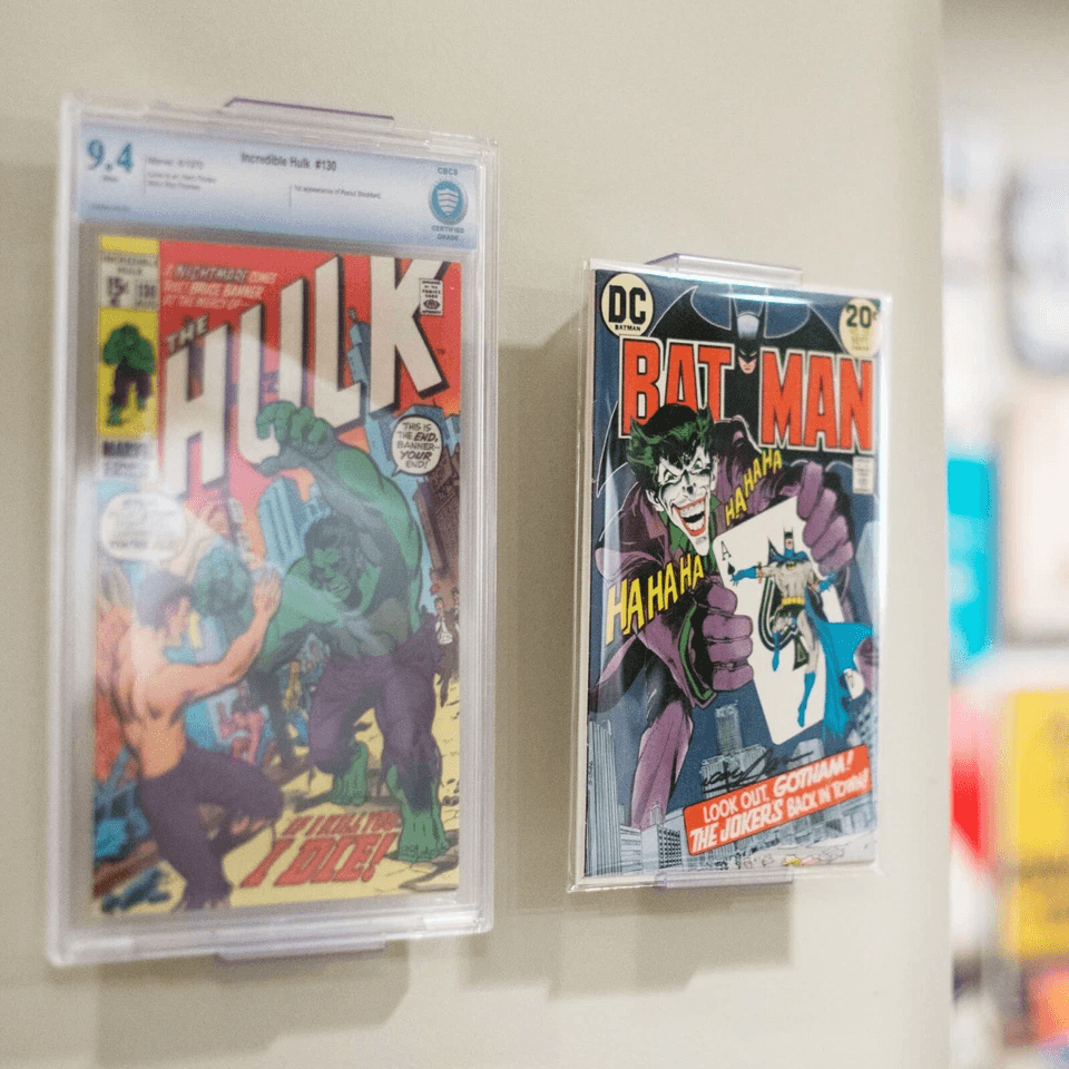 ComicMount Invisible Comic Book Display, Adjustable Wall Mount & Shelf Stand