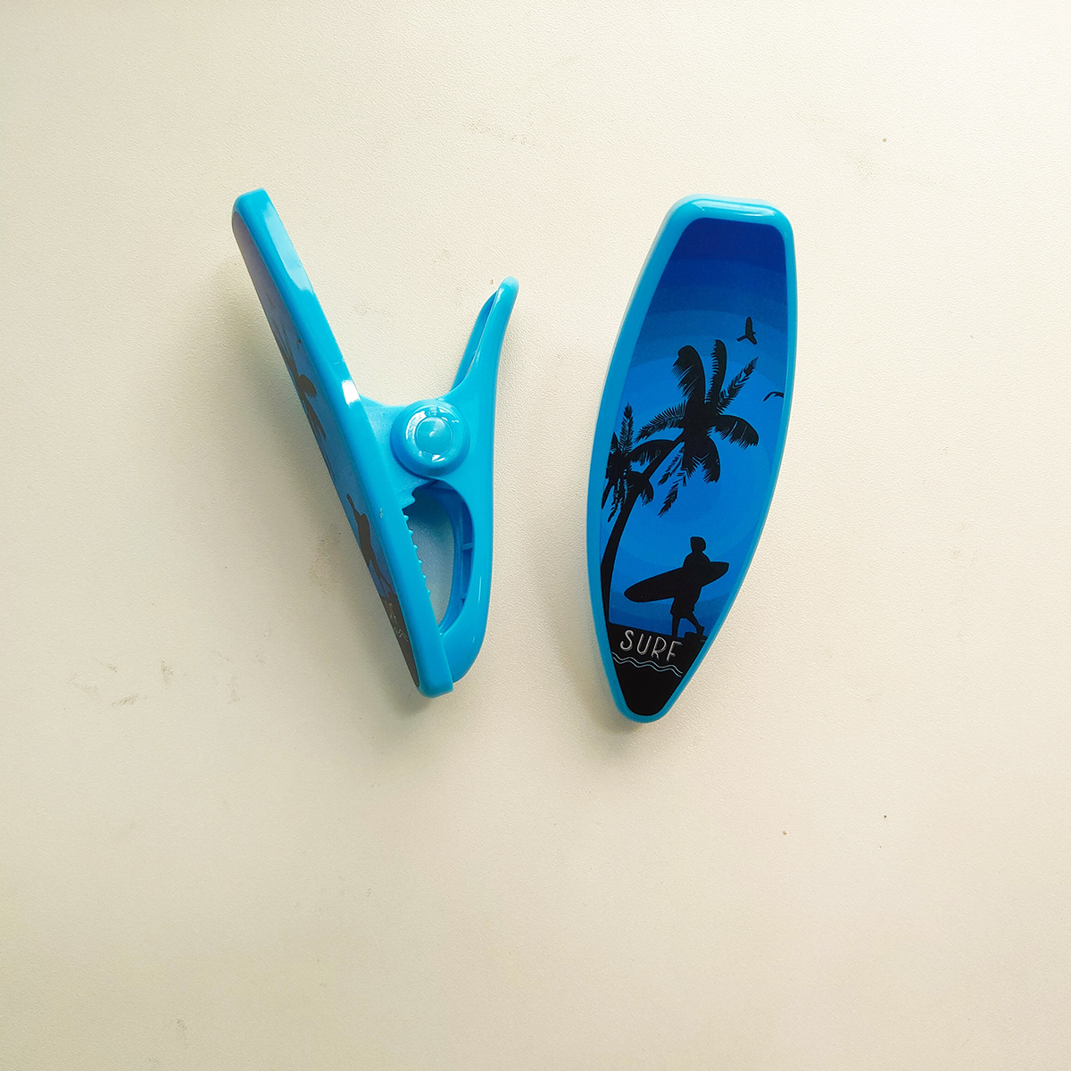 Heavy Duty Beach Towel Clips Non Slip Sunbed and Laundry Peg Holders