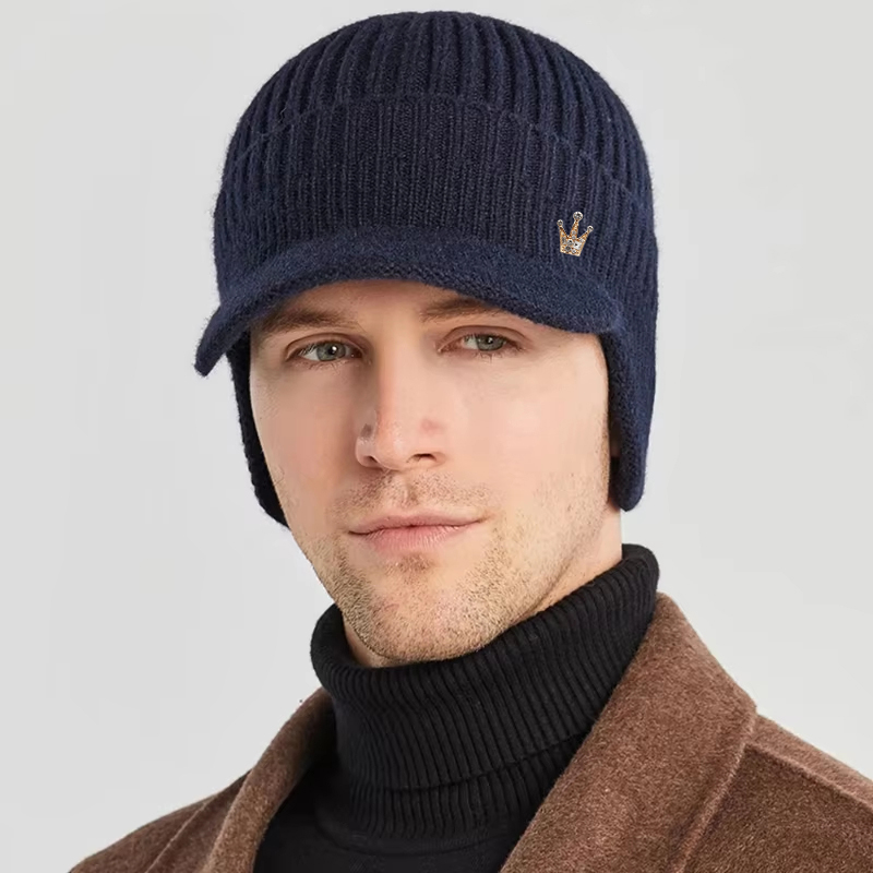 Autumn/Winter Fleece-Lined Windproof Beanie, Skull Caps for Cycling, Warmth for Both Men and Women