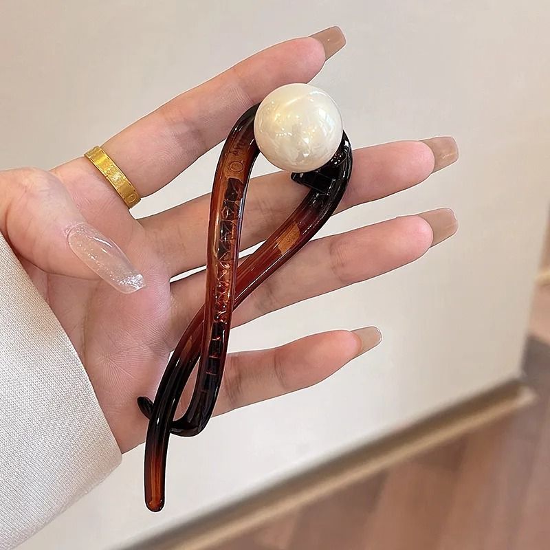 Retro S Shape Twist Hair Clip Hollow Out Ponytail Barrette