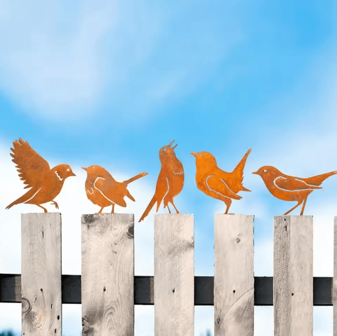 Rusty Metal Bird Silhouette Garden Stake – Rustic Outdoor Yard Art for Farmhouse Patio & Garden