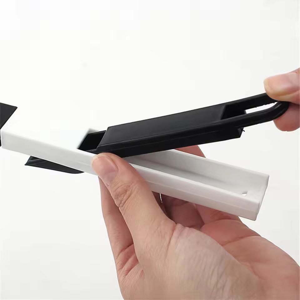SlimCrevice All-Purpose Gap & Vent Cleaning Brush