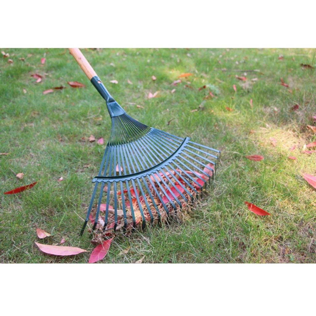 22-Tooth Iron Garden Rake – Durable Leaf & Farming Tool