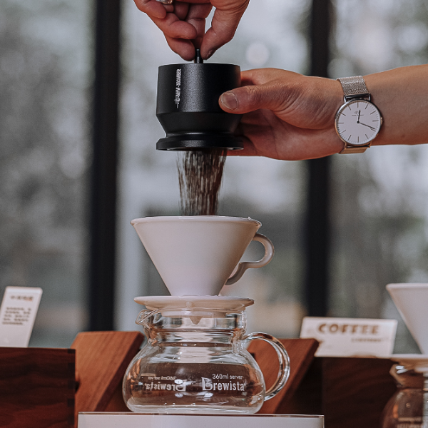 Coffee Dosing Shaker & Funnel Precision Espresso Dosing Tool for Home Baristas
