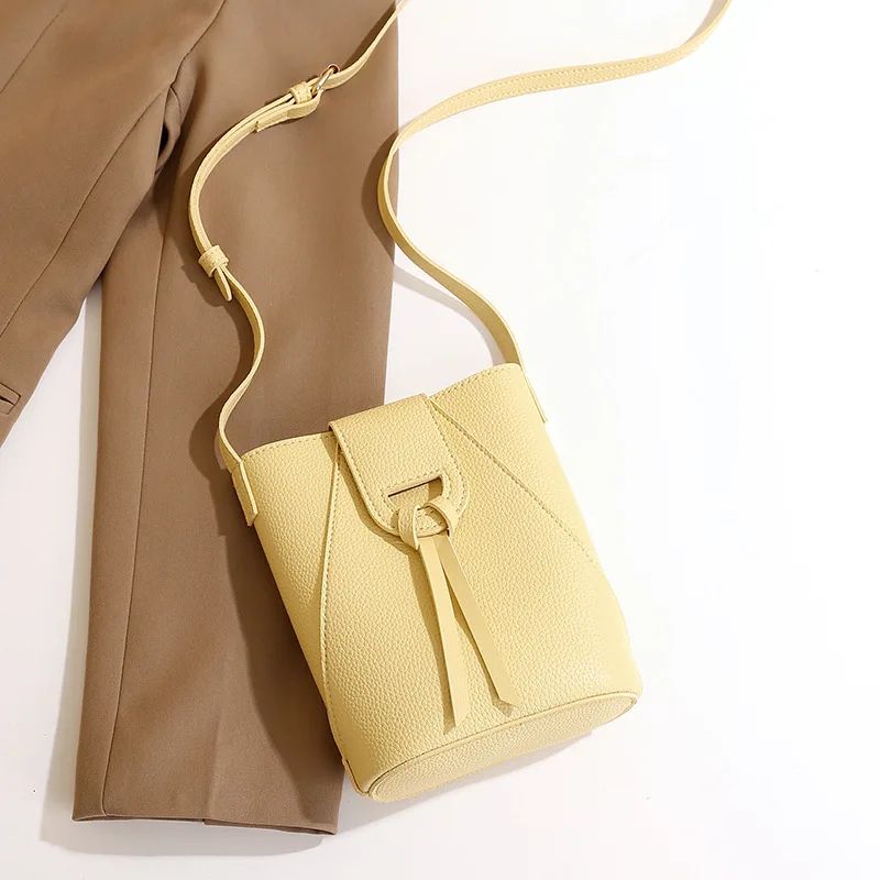 Everyday Chic Womens PU Leather Shoulder & Large Capacity Crossbody Bag – Stylish Womens Handbag Purse