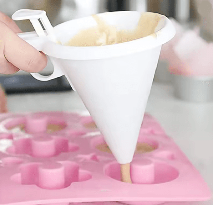 Adjustable Baking Batter Dispenser Funnel