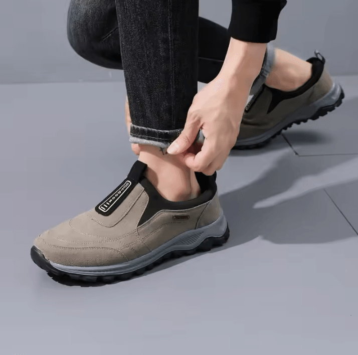 HOBIBEAR Men Wide Barefoot Shoes – Unisex Minimalist Non-Slip Outdoor Sneakers