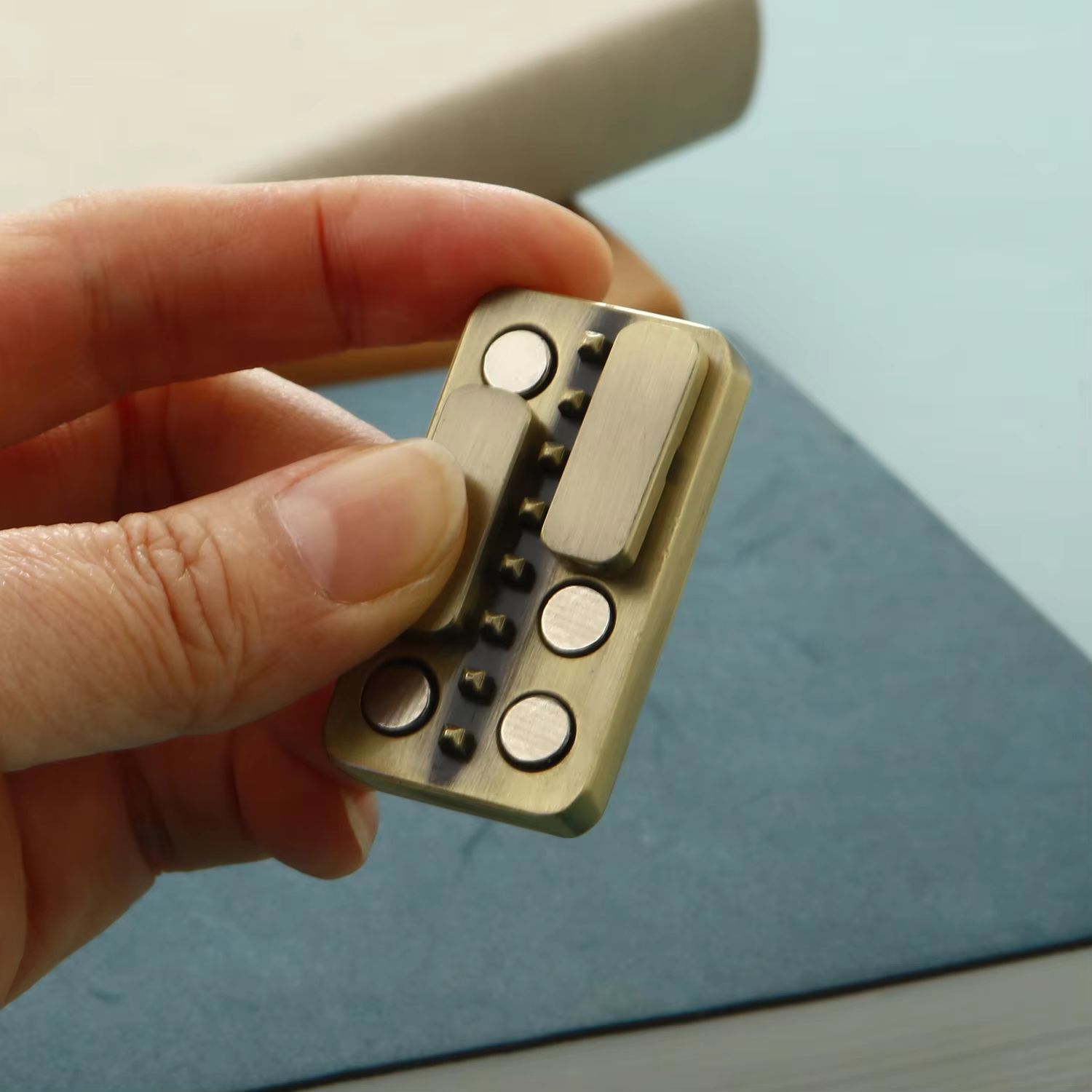 Magnetic Metal Fidget Slider Push Card – Premium EDC Desk Toy