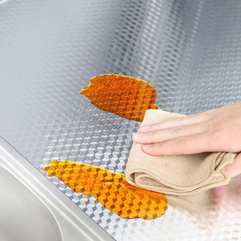 Aluminum Foil Kitchen Oil Proof Self Adhesive Sticker 40x300 cm