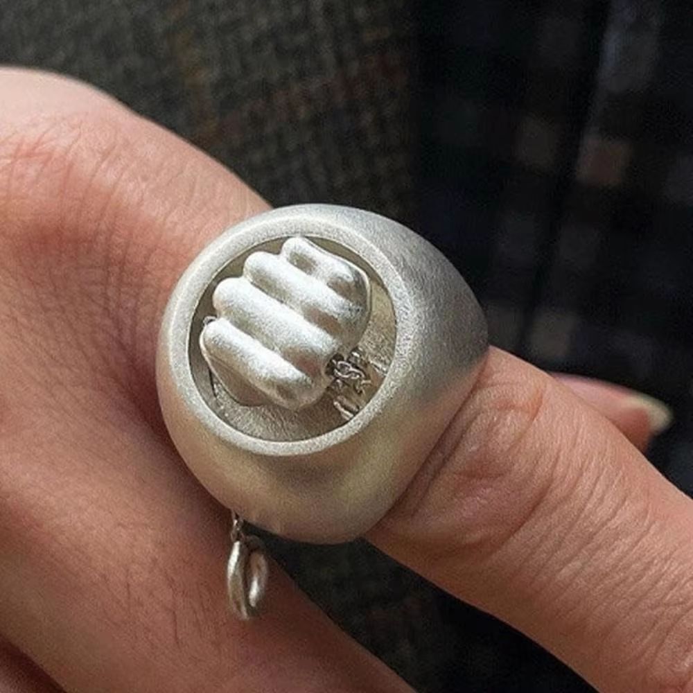 SpinFreak Prank Finger Spinner Ring – Retro Pop-Up & Stress Relief Ring