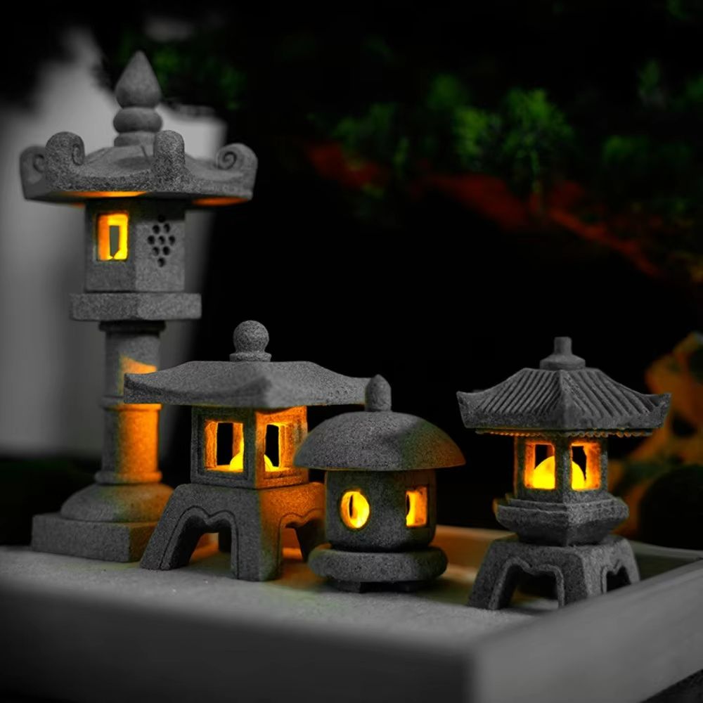 Mini Pagoda Lantern Garden Statue – Zen Outdoor & Aquarium Decoration