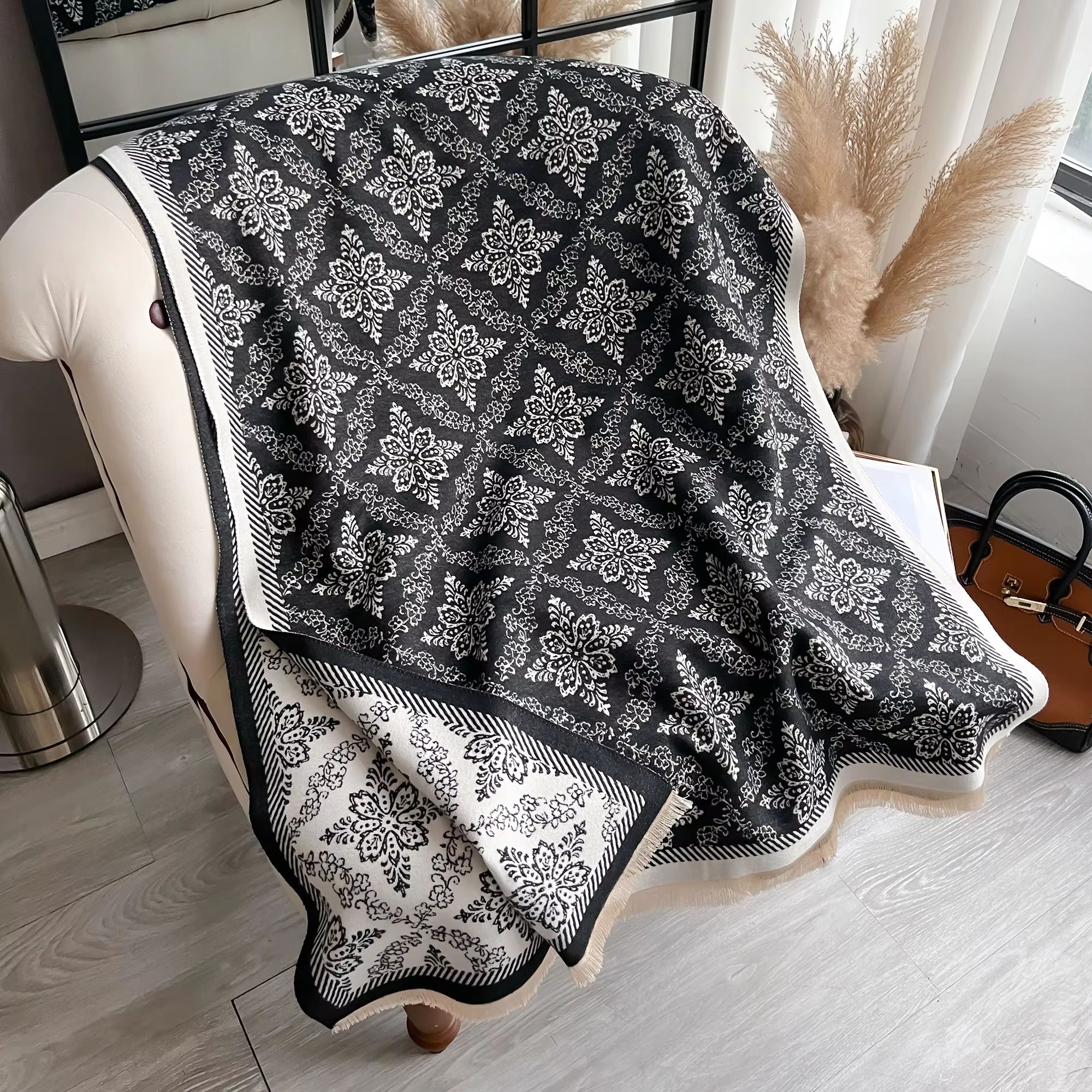 Reversible Ethnic Style Warm Pashmina Shawl Cashmere Feel Scarf Wrap