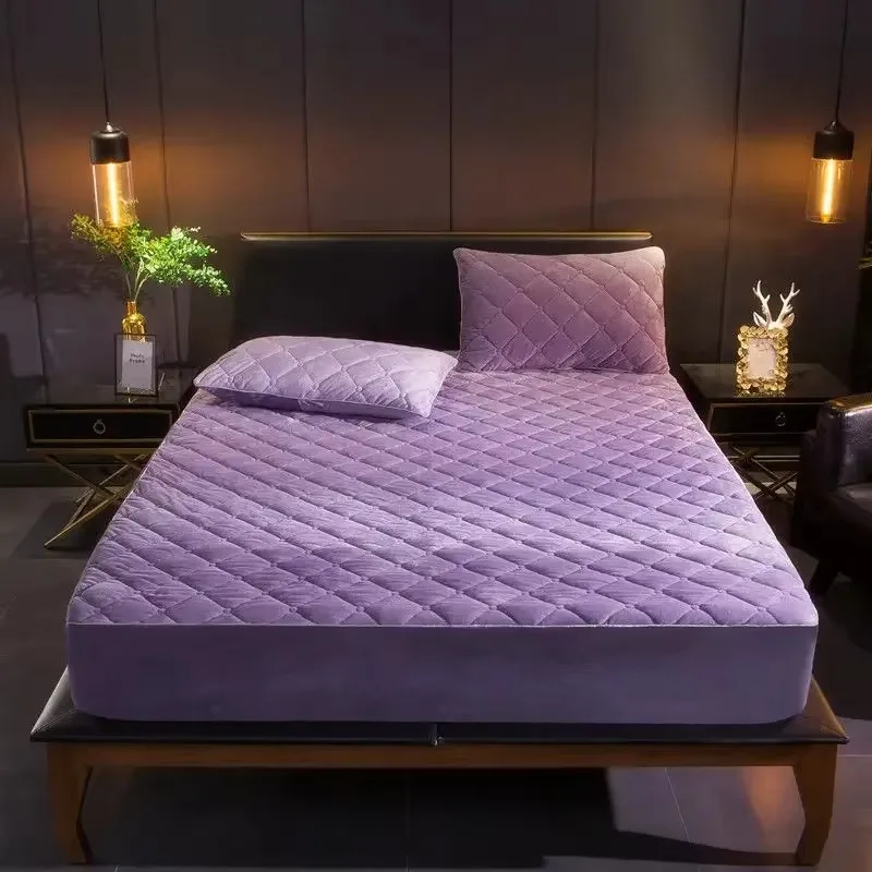 Plush Thicken Quilted Mattress Cover, Warm Soft Crystal Velvet, King Queen Quilted Bed Fitted Sheet