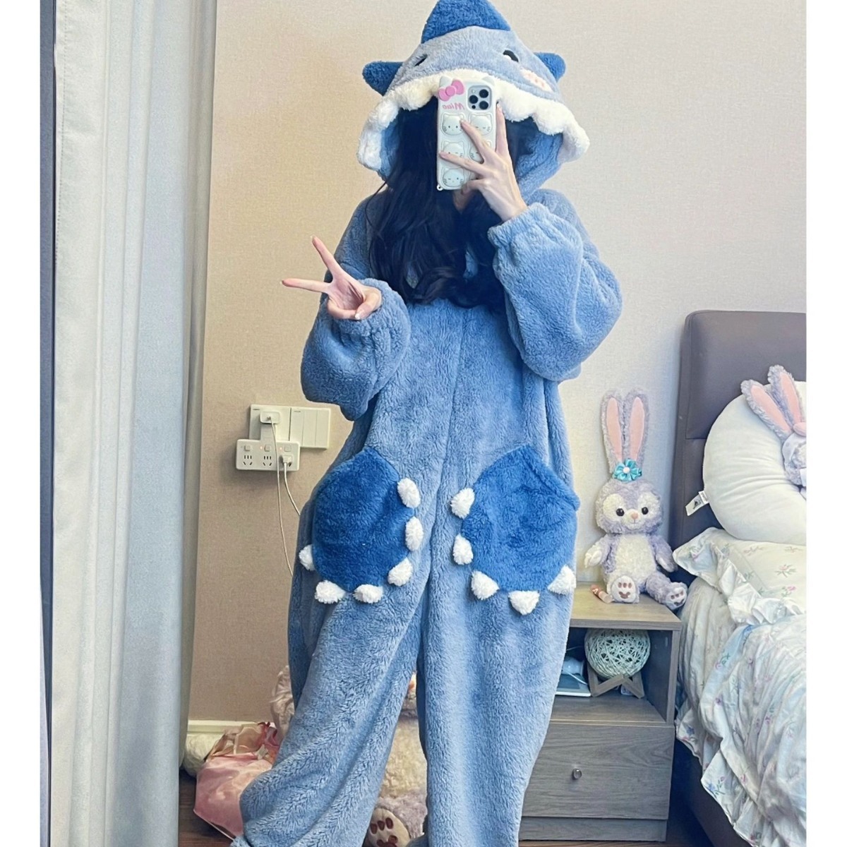 Cartoon Shark Kigurumi, Women's Hooded Sleepwear, Unicorn Pajama Jumpsuit for Winter, Cosplay Party Loungewear