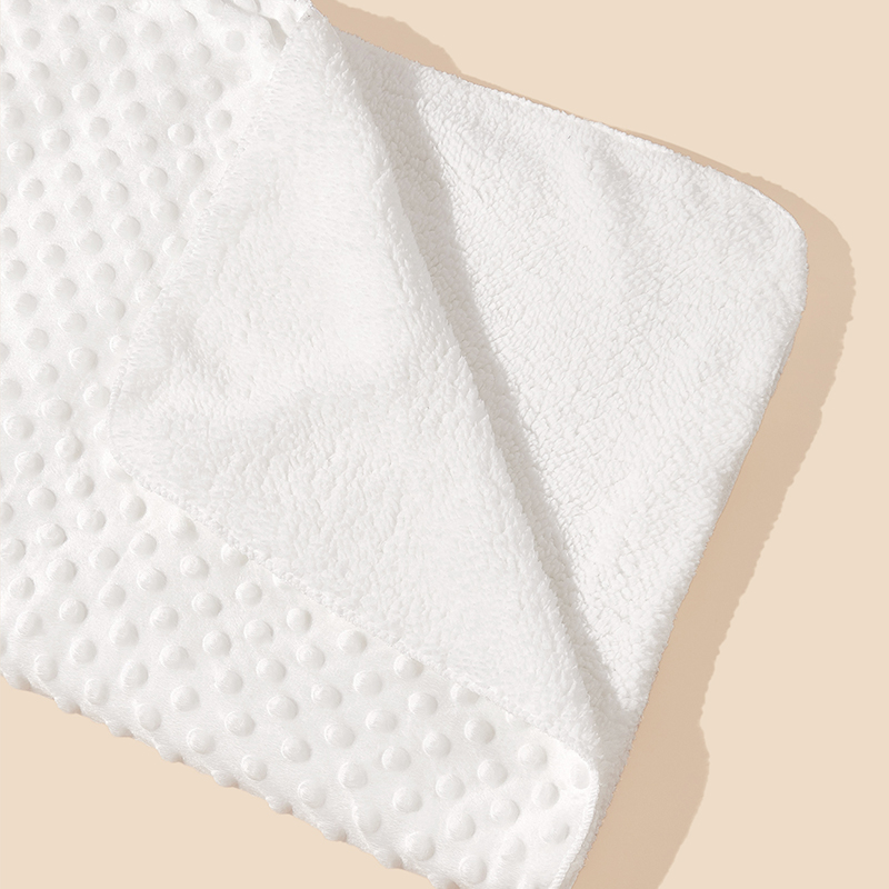 Super Soft Kids Swaddle Blanket, Minky Baby Blanket Solid Color Crystal Velvet Bean Double Layer Quilt