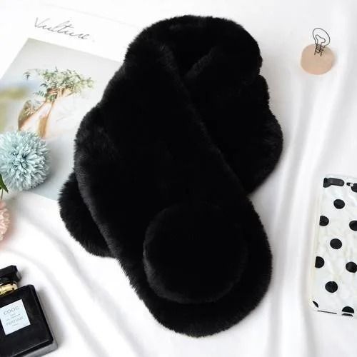 Luxurious Women's Rabbit Fur Winter Scarf – Soft, Warm & Stylish