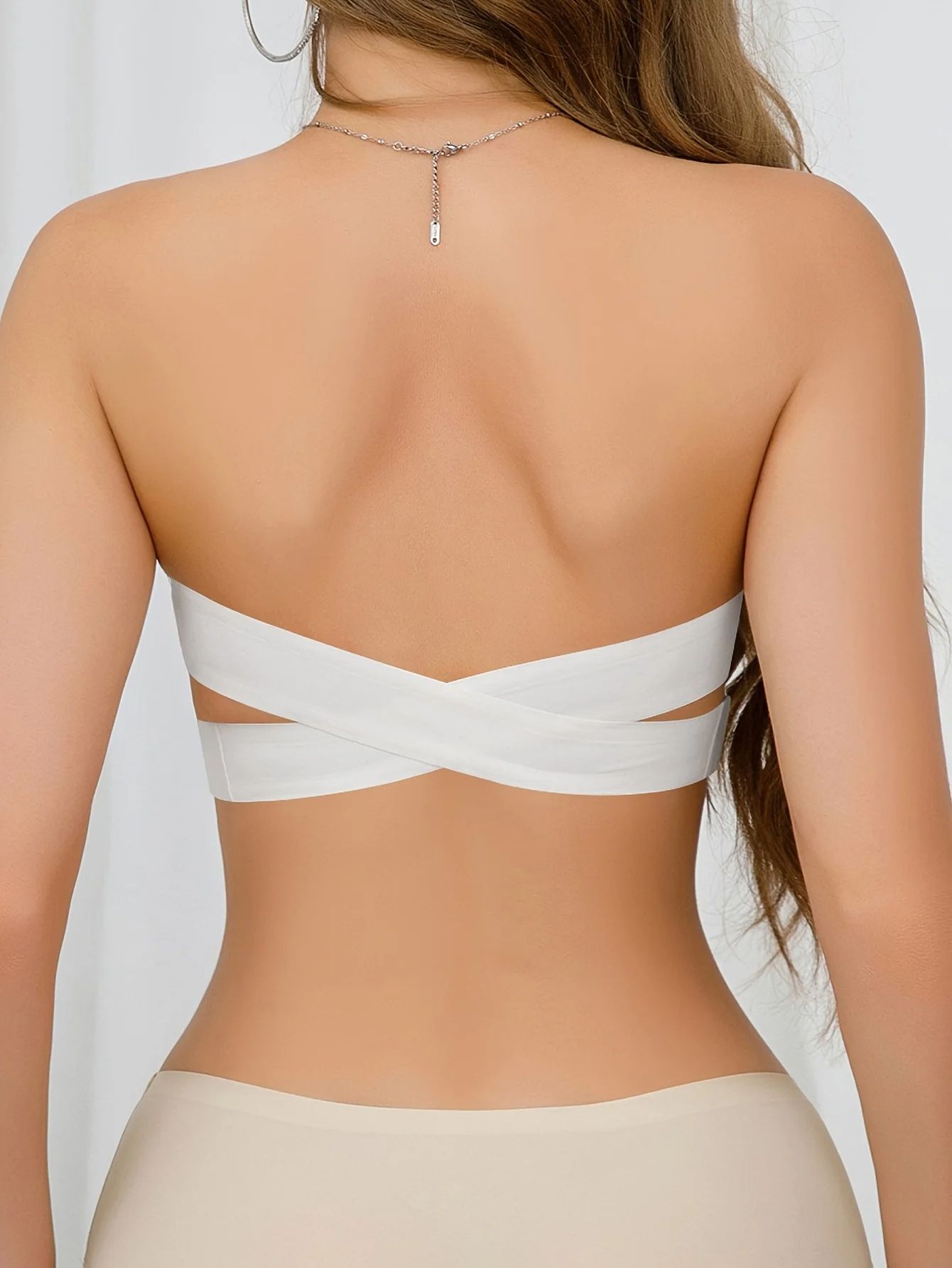 Seamless Crisscross Strapless Bra