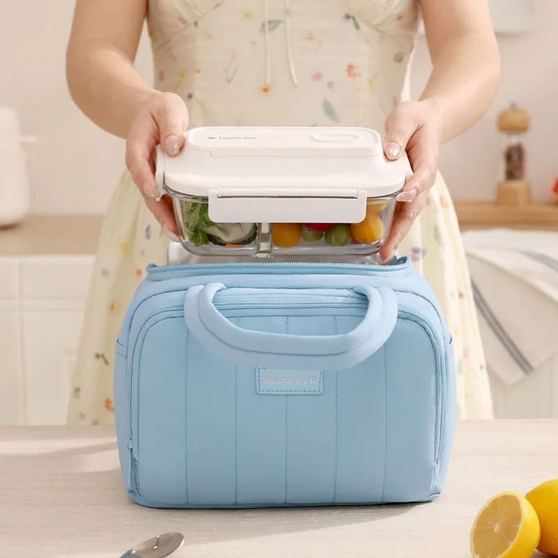 Water-Repellent Thermal Lunch Carrier