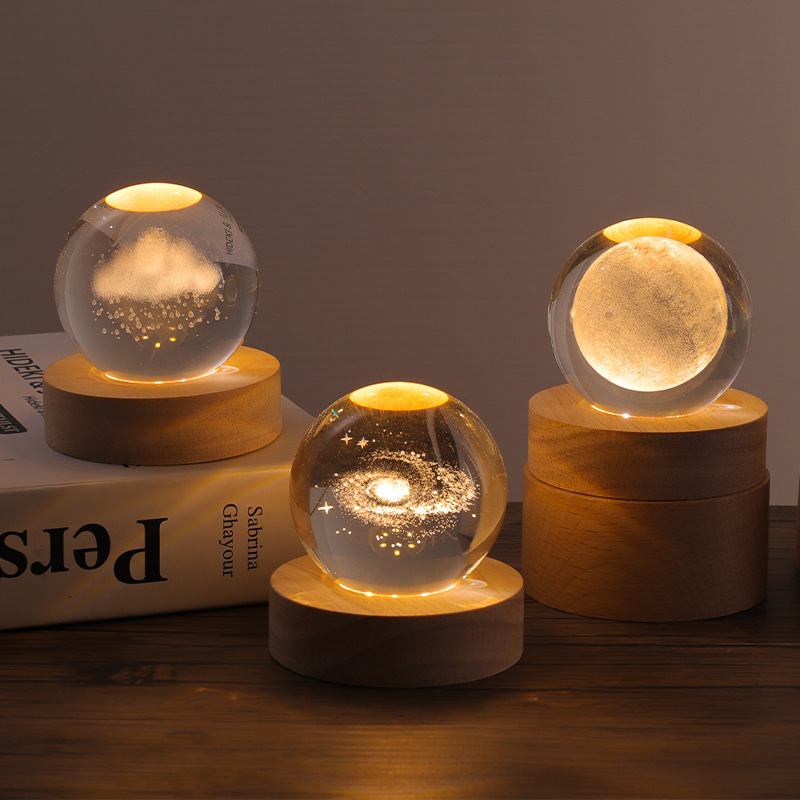 Aesthetic Moon Crystal Sphere Lamp – Creative Clear Glass Galaxy Globe Night Light & Desktop Decoration