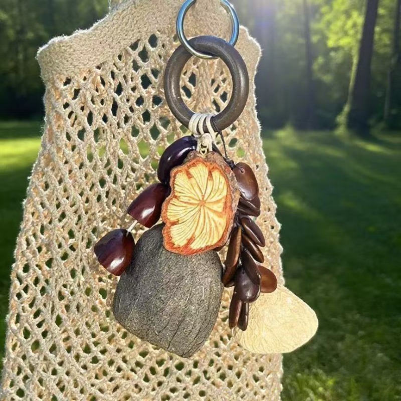 Creative Handcrafted Wind Chimes Pendant Ancient-Style Fruit Shells Craft Decor for Children and Home