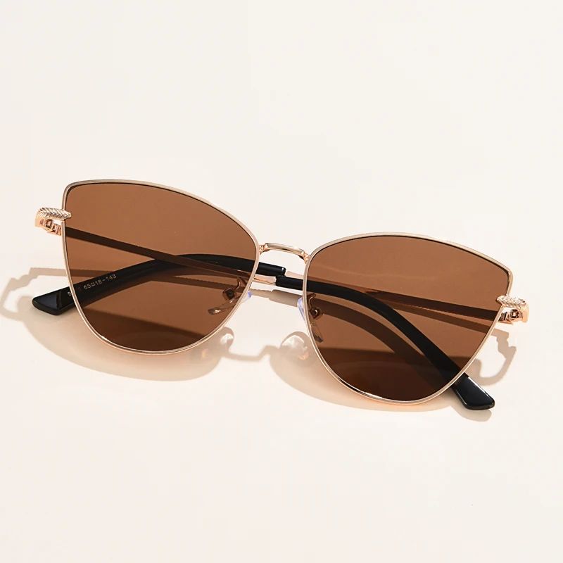 Women Cat Eye Metal Frame UV400 Fashion Sunglasses