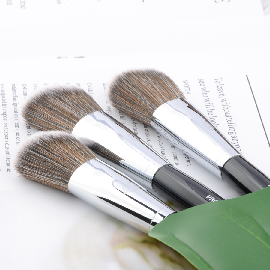 Pro Angled Blush Powder Blusher Makeup Brushes Shadow Make up Brush with Synthetic Hair Wood Handle Soft Blending