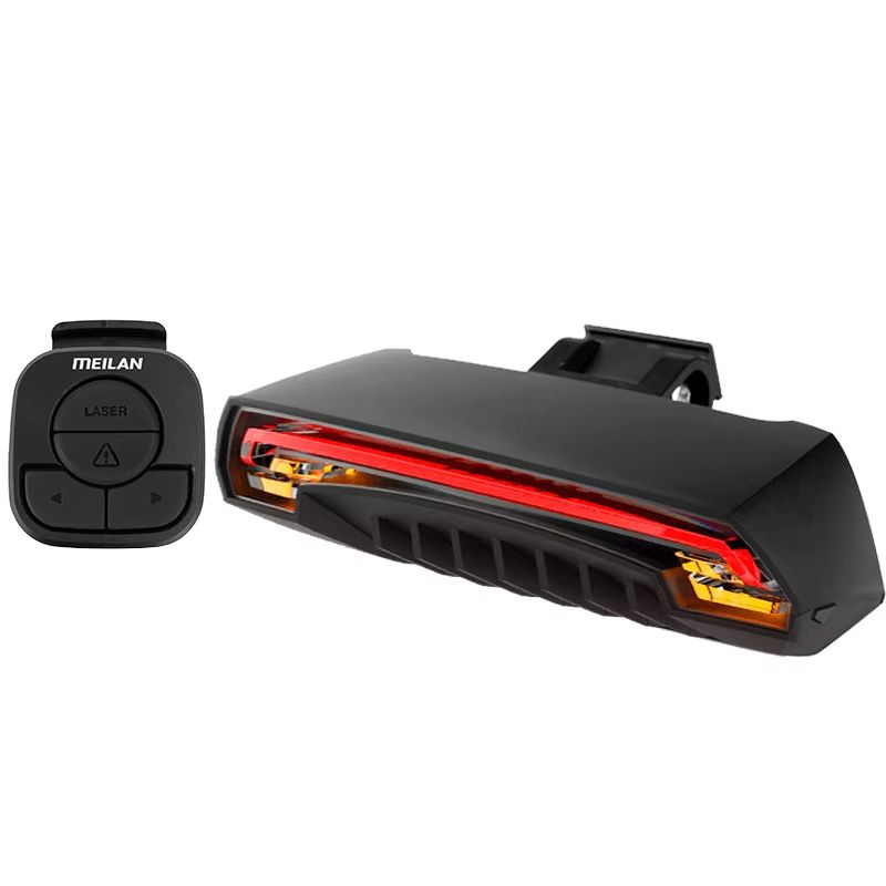 Smart Wireless Bike Tail Light with Turn Signals & Brake Detection – USB Rechargeable LED Cycling Safety Light