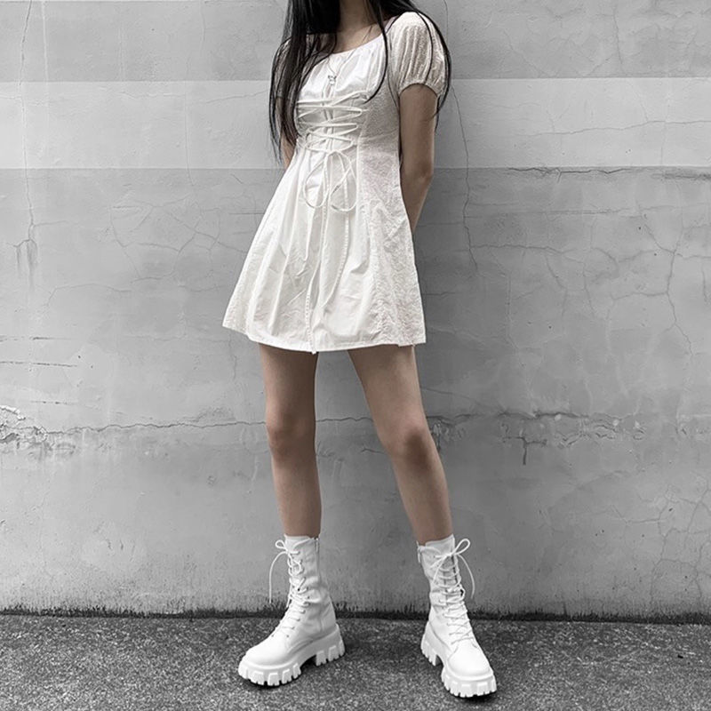 Ladies Chelsea Zipper Boots with Lace-up Design and Platform Heel for Winter and Autumn Fashion