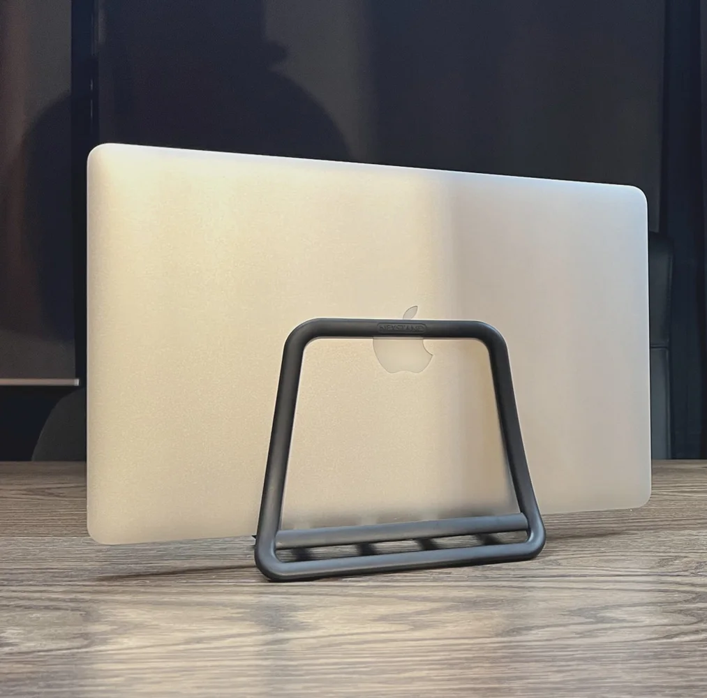 Universal Foldable Tablet Stand, Vertical Laptop Dock, Desktop Stand for Macbook Air, Pro, iPad, Dell Notebook Holder