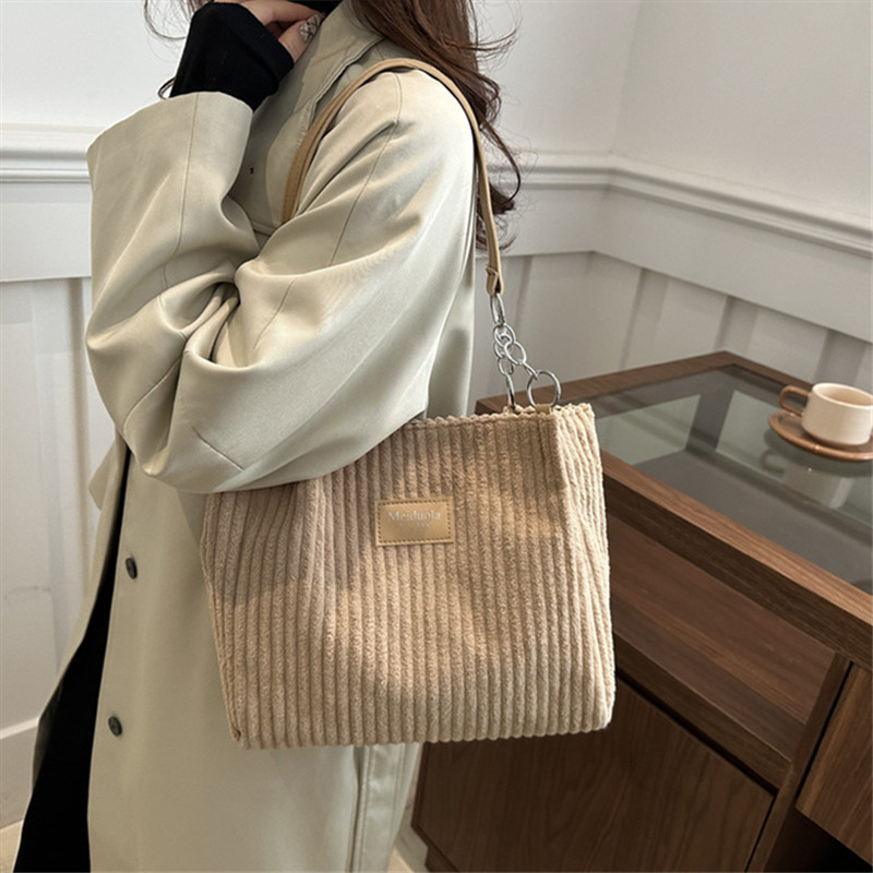 Chic Corduroy Tote Bag for Women Spacious Shoulder Handbag with Trendy Chain & Leather Accents