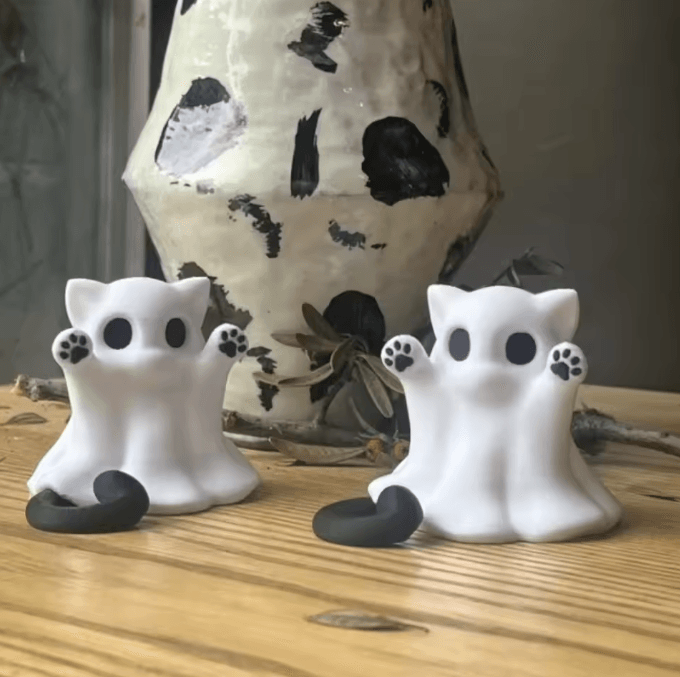 Mini Cat Ghost Figurine – Cute Halloween Desk Decor Collectible (Approx. 3.1 Inches)