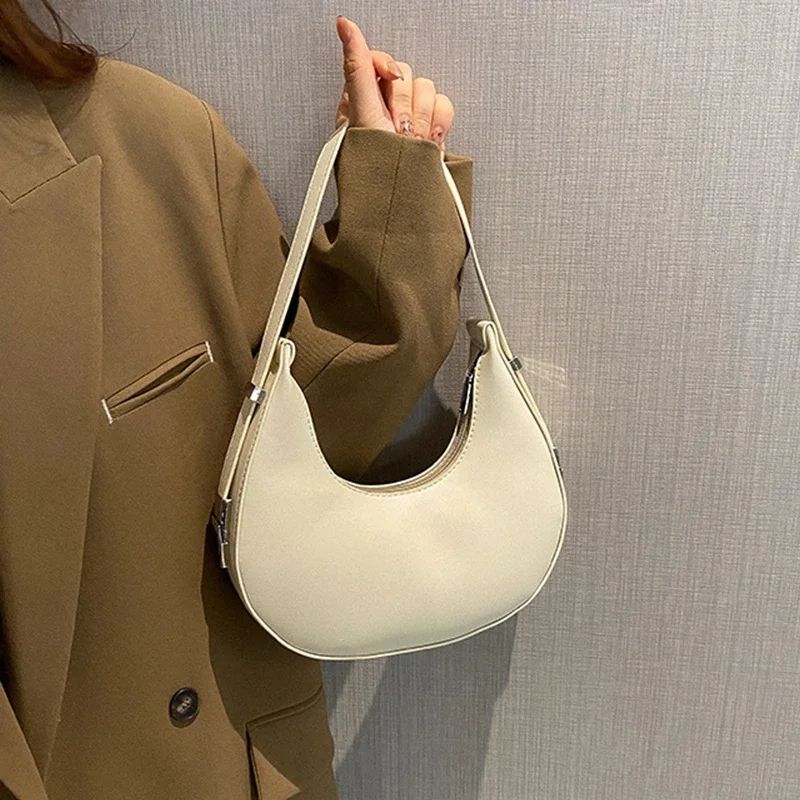 Vintage Chic Crescent Underarm Bag – Elegant Shoulder Handbag for Women