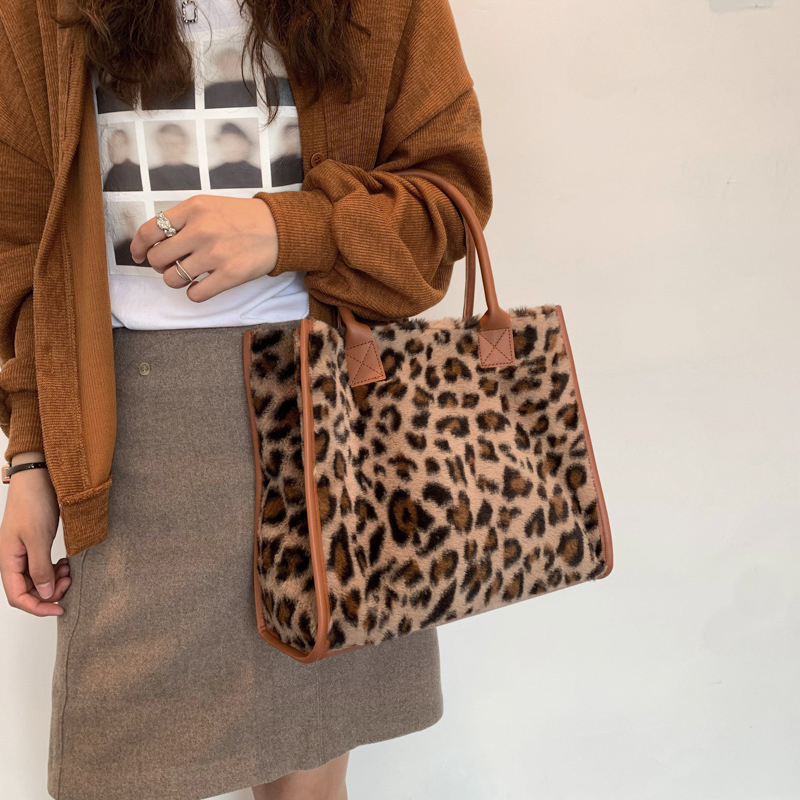 Winter Faux Fur Leopard Print Shoulder Bag Soft Plush Tote with Large Capacity for Women