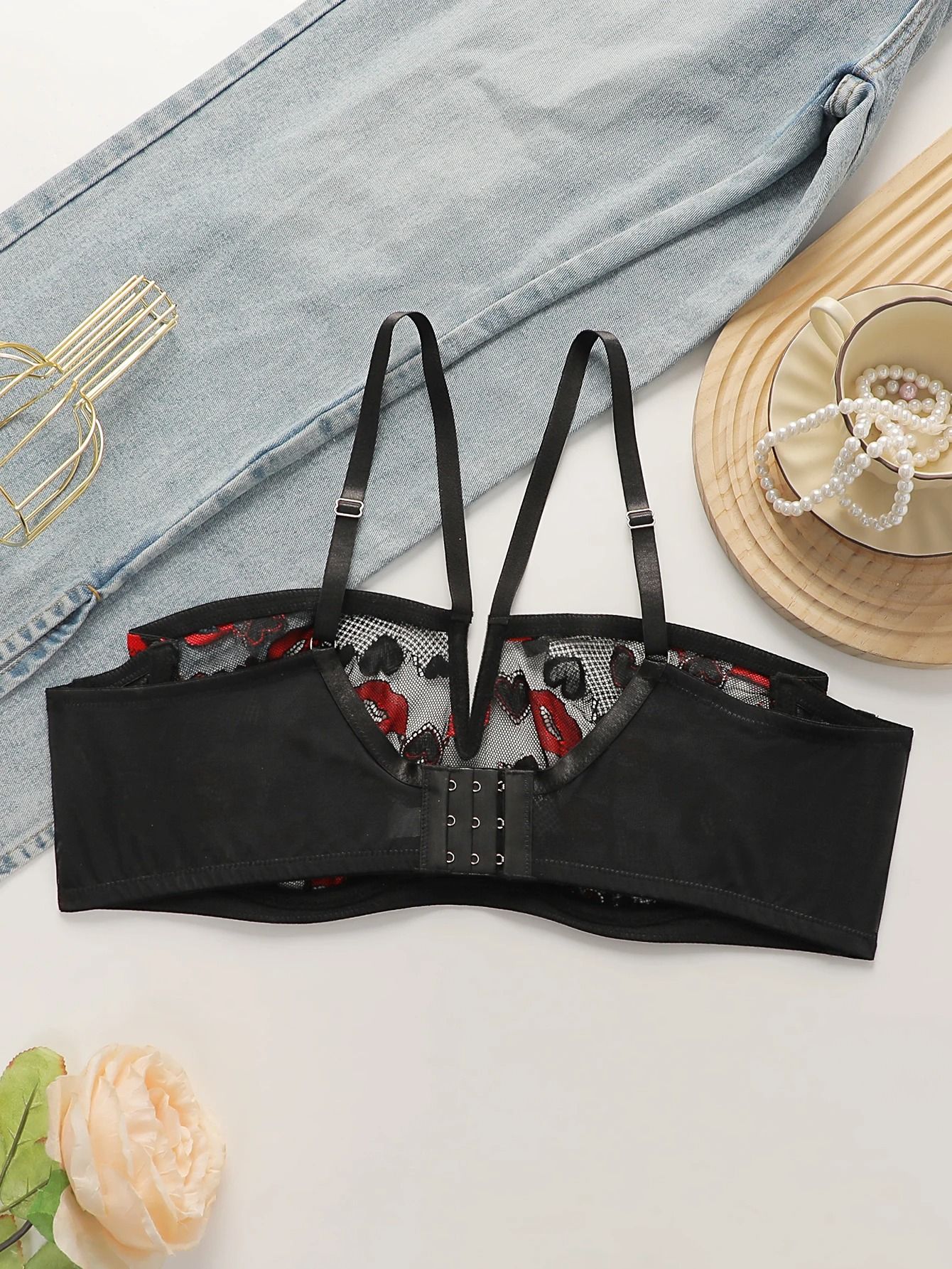 Sexy Red Lips Heart Lace Push Up Bra | Deep V Hanging Neck Lingerie