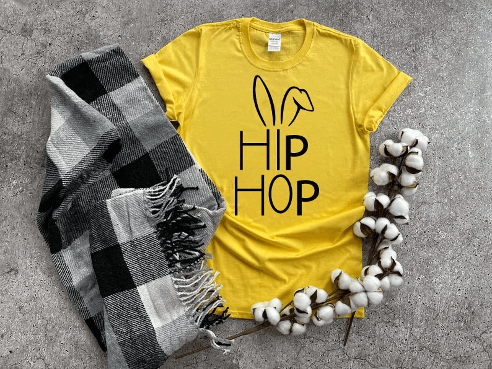 Floral Bunny Shirt Spring T-Shirt – Cute Easter Rabbit Graphic Tee for Animal Lovers