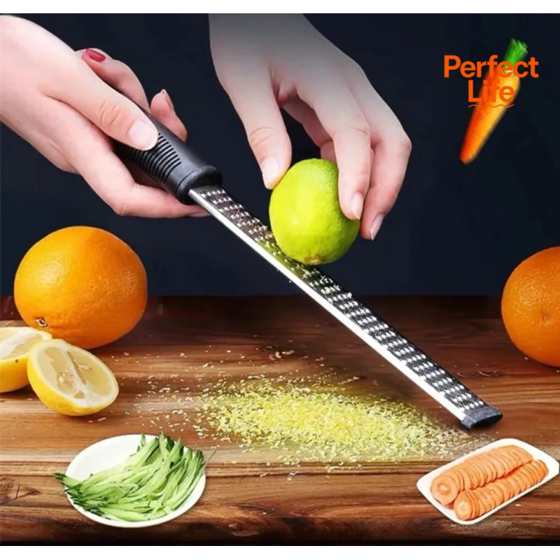 Stainless Steel Cheese Grater Peeler with Sharp Blade, Manual Vegetable and Lemon Grater, High Quality Kitchen Tool