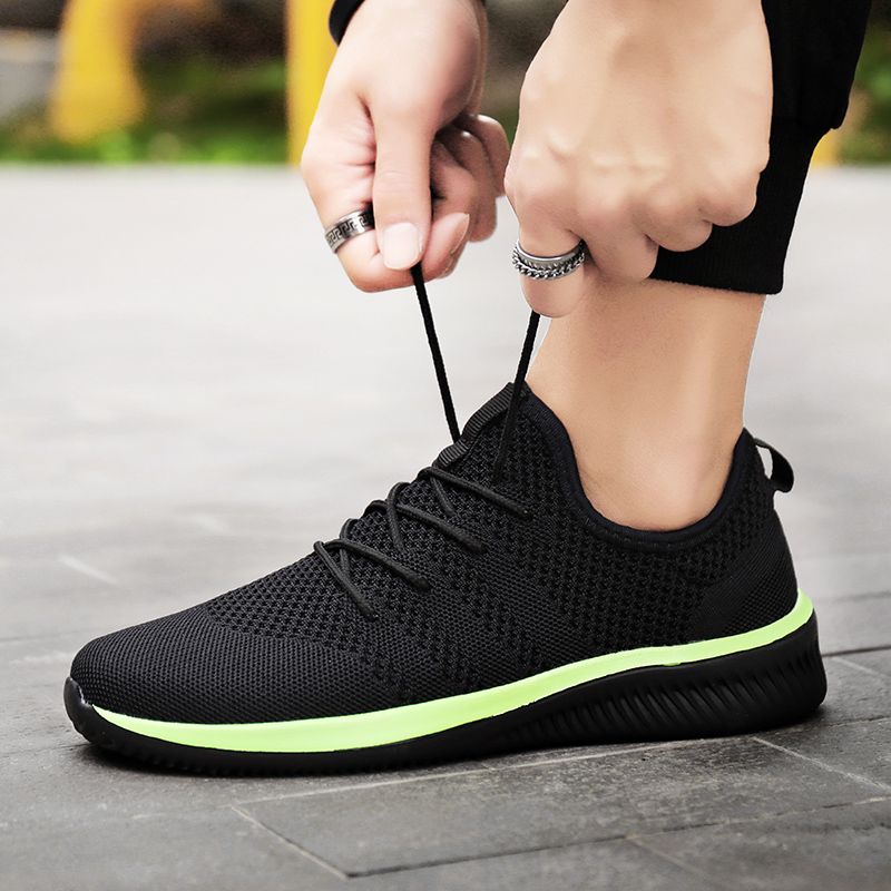 Fashion Men Casual Shoes Breathable Walking Mesh Flat Sneakers for Men Gym Style Black Vulcanized Male Footwear