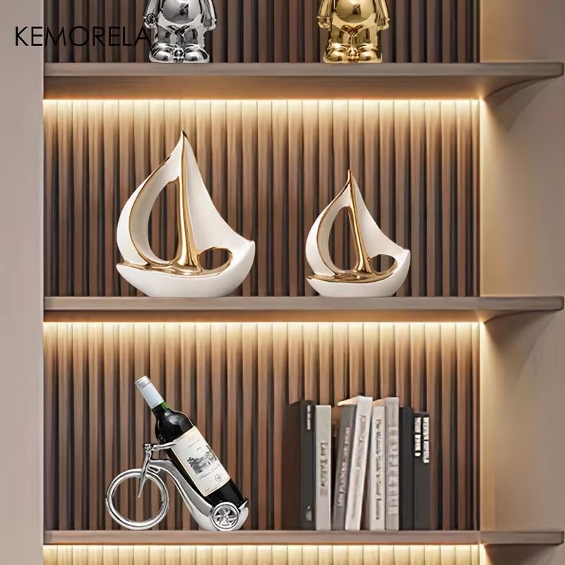 Luxury Ceramic Sailboat Sculpture Decorative Boat Figurine for Home and Office